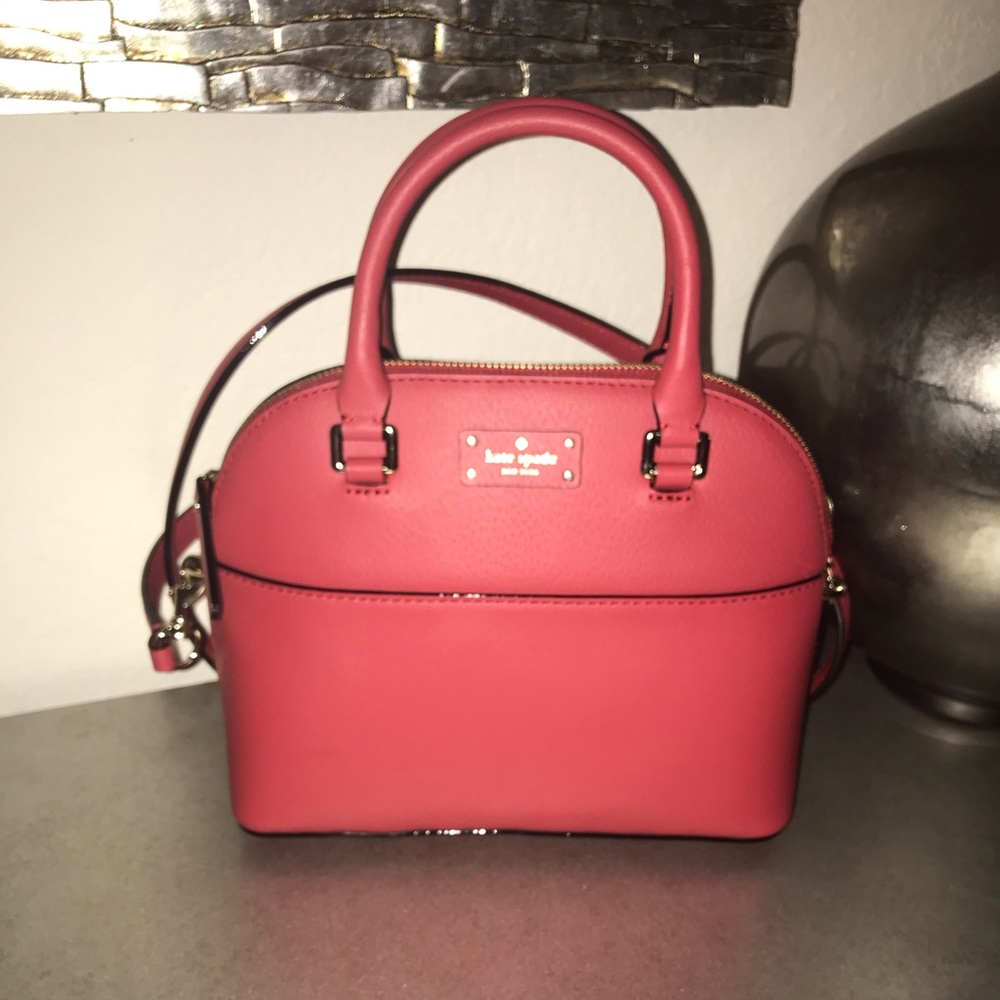 Kate Spade ♠️ Mini Carli